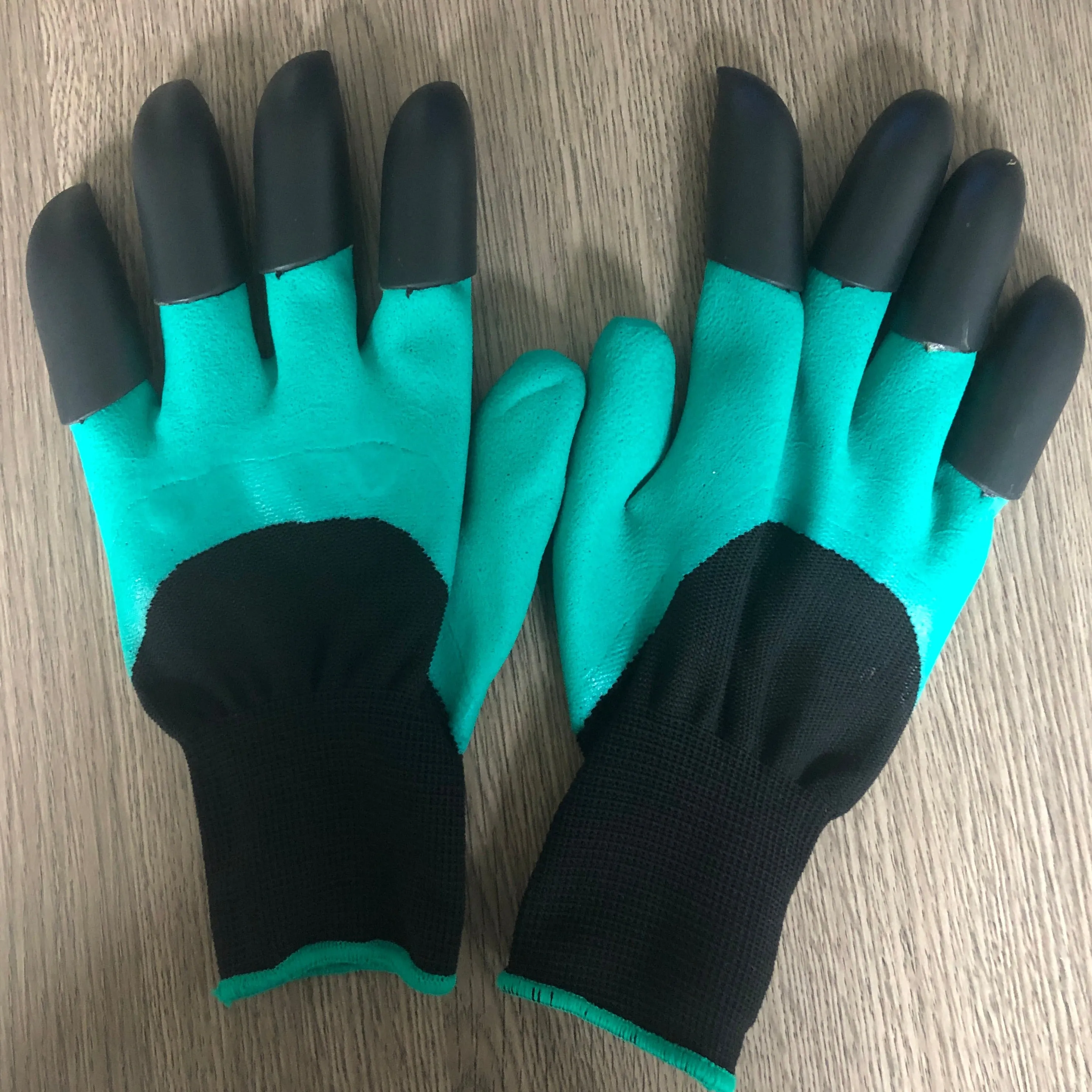 4 Claws Nitrile Coated Garden Gloves (GST-002)