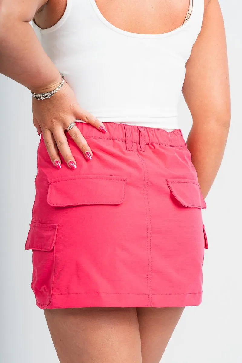 Cargo mini skirt fuchsia