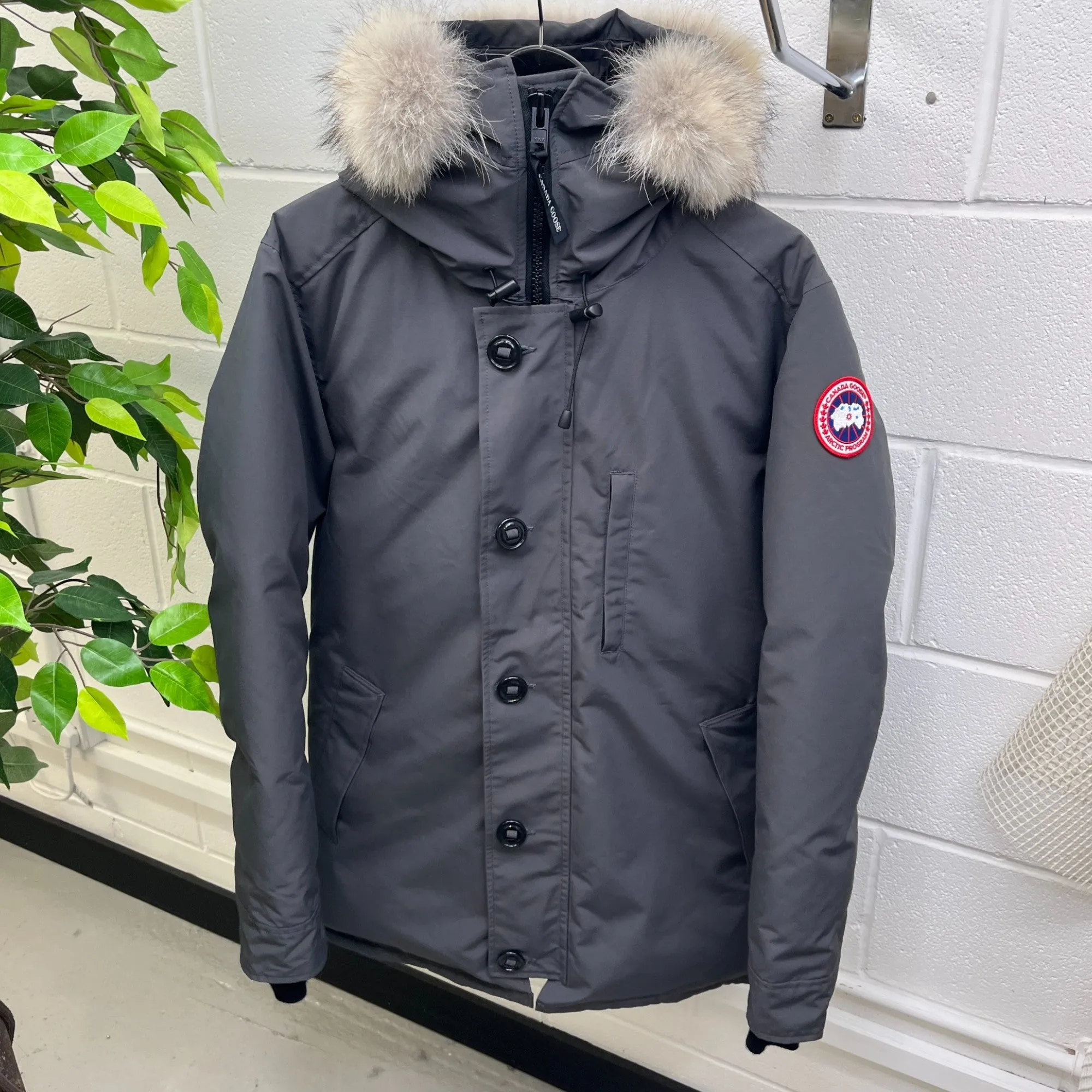 Men's Chateau Down Jacket Grey Size L