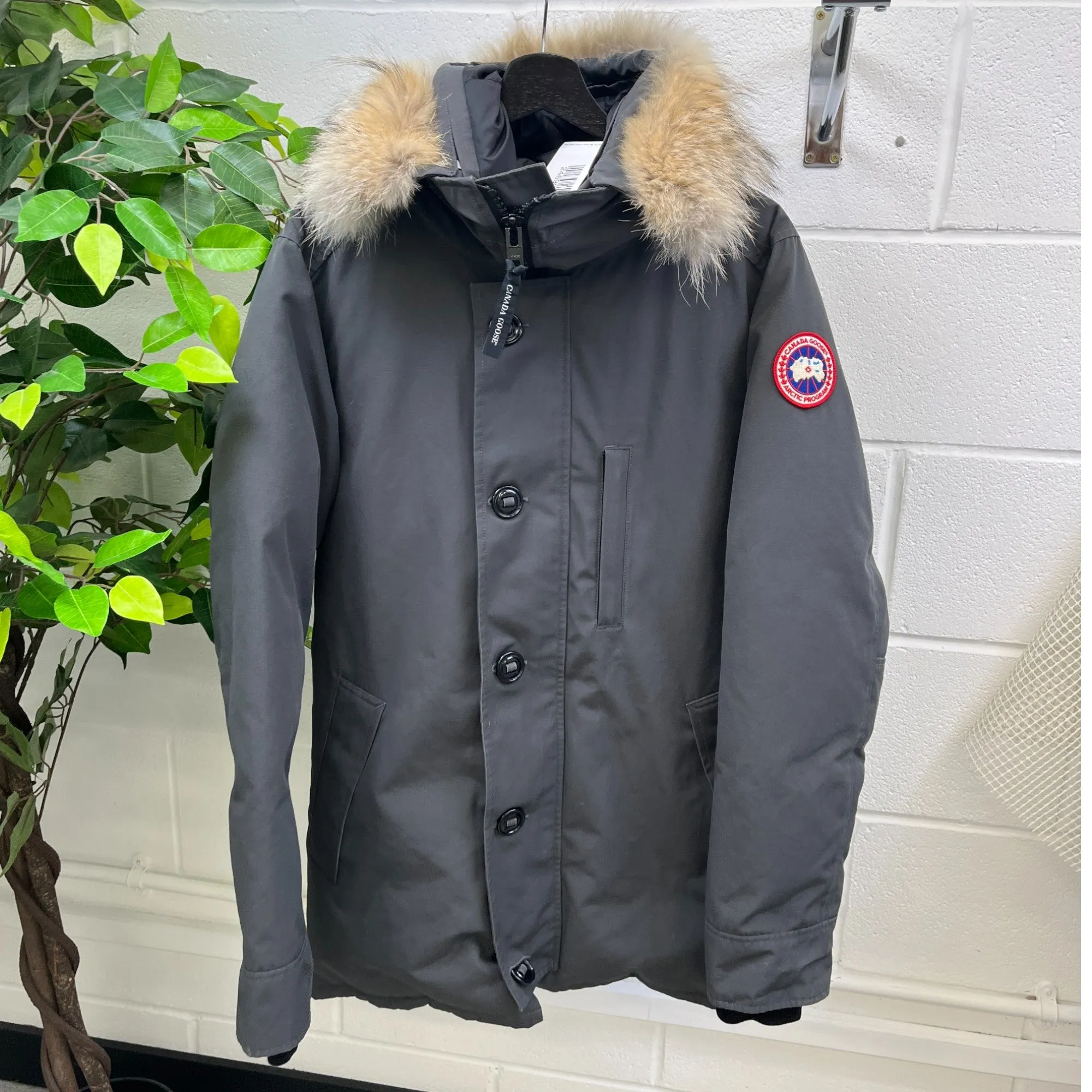 Men's Chateau Down Jacket Grey Size M