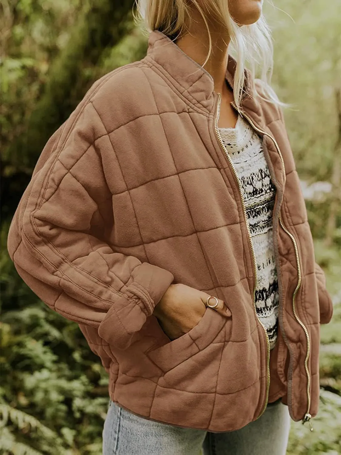utcoco Women's Causal Lightweight Jacket Stand Collar Long Sleeve Zip Up Winter Coats for Women